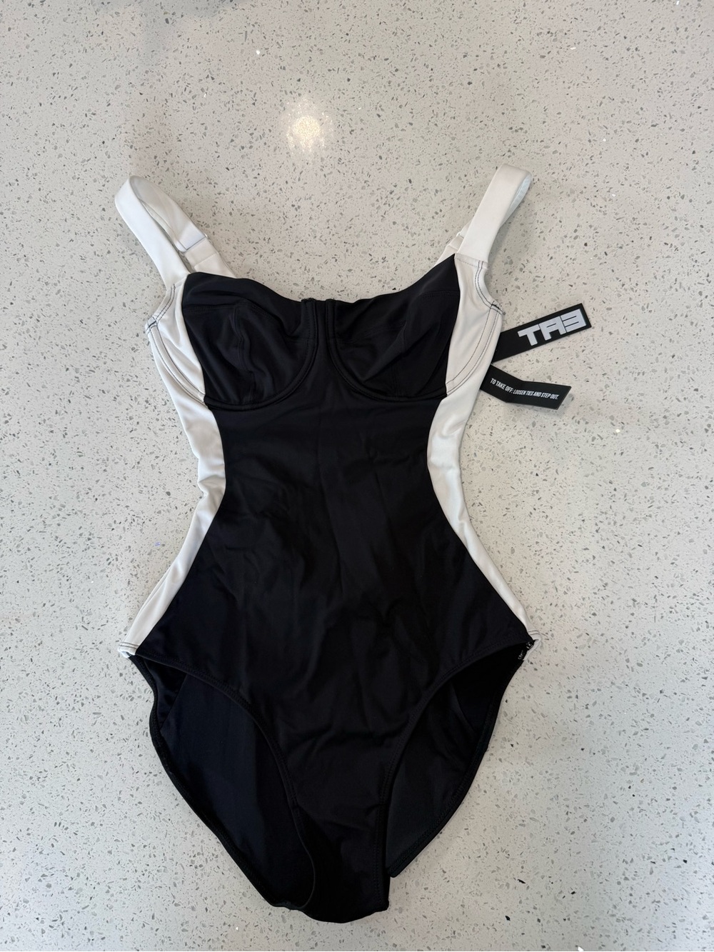 NWT TA3 Lifty Contour sculpting Swimsuit Black White S XLong D/ DD